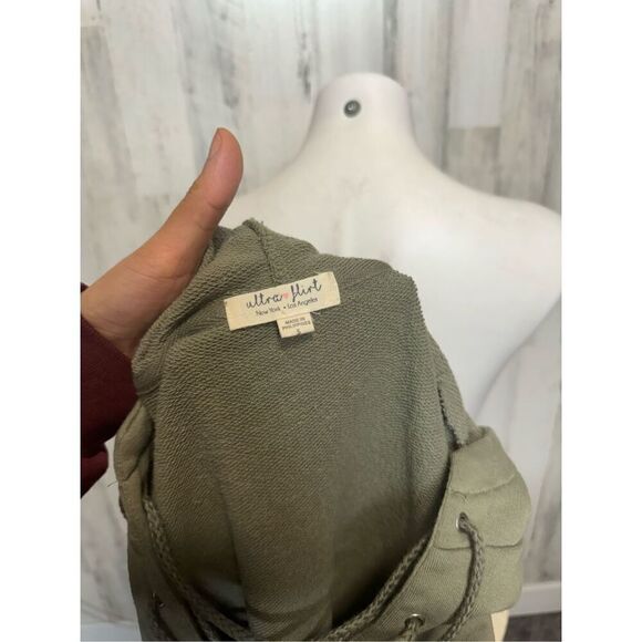 Olive green sweater - Picture 4 of 5